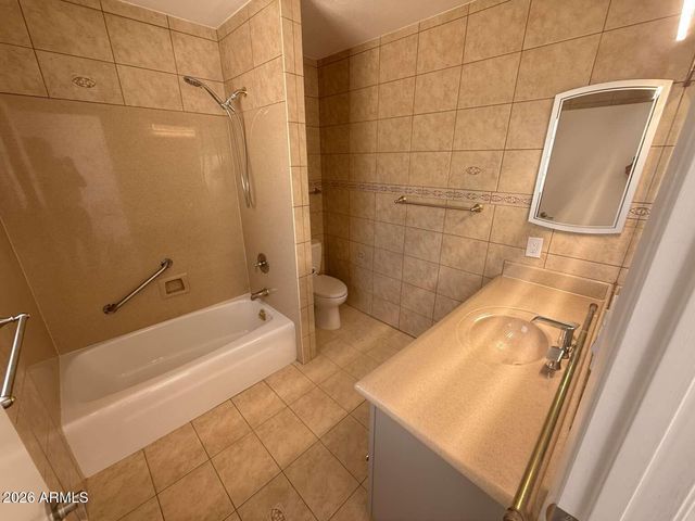 4339 E TONTO Street, Phoenix, AZ 85044