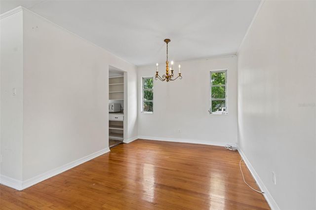 1003 W RIVER HEIGHTS AVENUE, Tampa, FL 33603