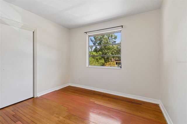 1003 W RIVER HEIGHTS AVENUE, Tampa, FL 33603