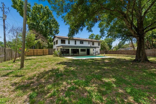 1003 W RIVER HEIGHTS AVENUE, Tampa, FL 33603