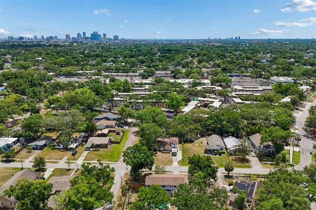 1003 W RIVER HEIGHTS AVENUE, Tampa, FL 33603