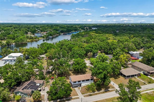 1003 W RIVER HEIGHTS AVENUE, Tampa, FL 33603