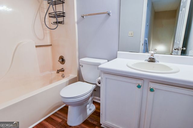 105 N Oakland Circle, Mcdonough, GA 30253