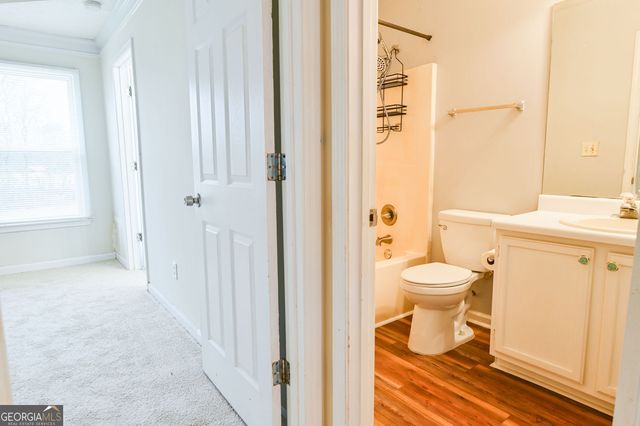 105 N Oakland Circle, Mcdonough, GA 30253