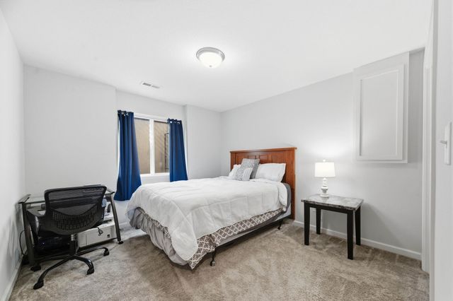 1621 N Thoroughbred St, Wichita, KS 67235