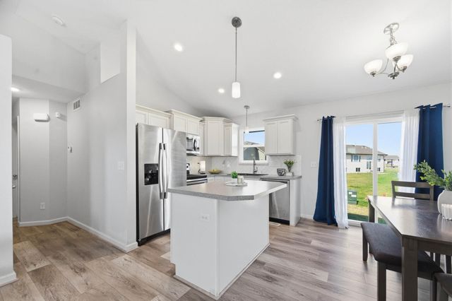 1621 N Thoroughbred St, Wichita, KS 67235