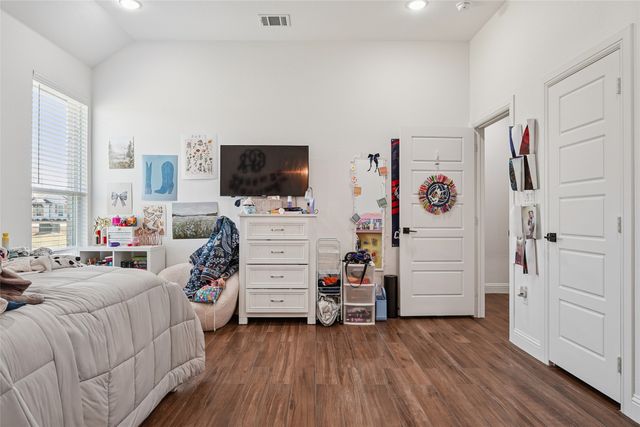8608 Kassandra Drive, Sanger, TX 76266