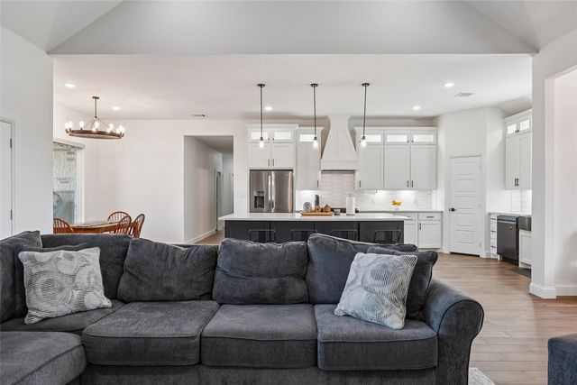 8608 Kassandra Drive, Sanger, TX 76266
