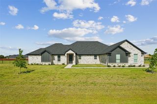 8608 Kassandra Drive, Sanger, TX 76266