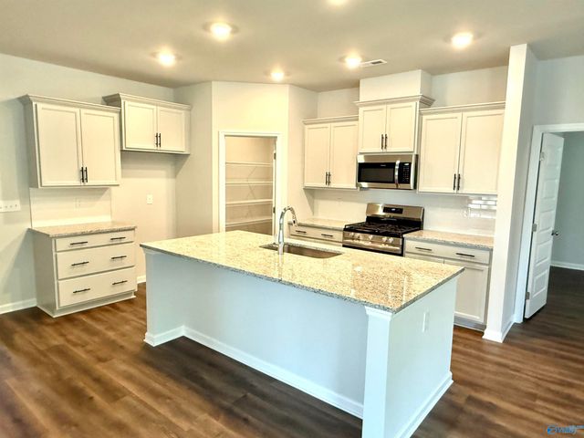 274 Saddle Street, Huntsville, AL 35761