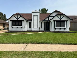 1601 Washington Drive, Deer Park, TX 77536