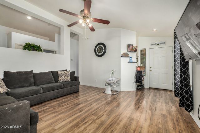 15520 W SUPAI Circle, Goodyear, AZ 85338