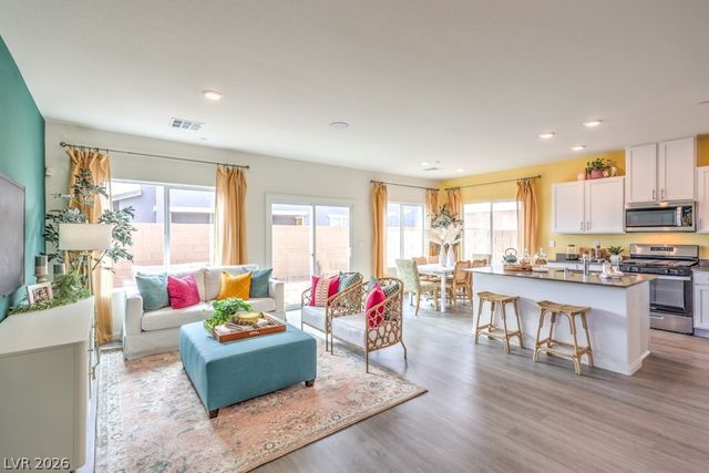 1084 Peacock Plume Street, Henderson, NV 89011