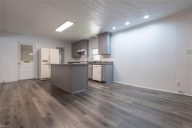 4132 Dock Landing RD, Chesapeake, VA 23321