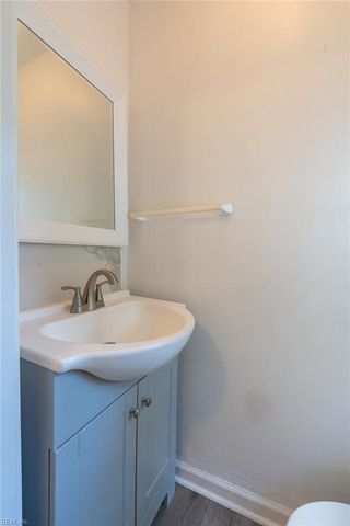 4132 Dock Landing RD, Chesapeake, VA 23321