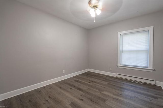 4132 Dock Landing RD, Chesapeake, VA 23321