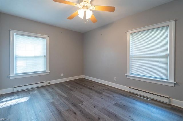 4132 Dock Landing RD, Chesapeake, VA 23321