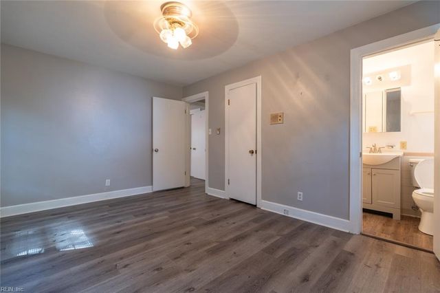 4132 Dock Landing RD, Chesapeake, VA 23321