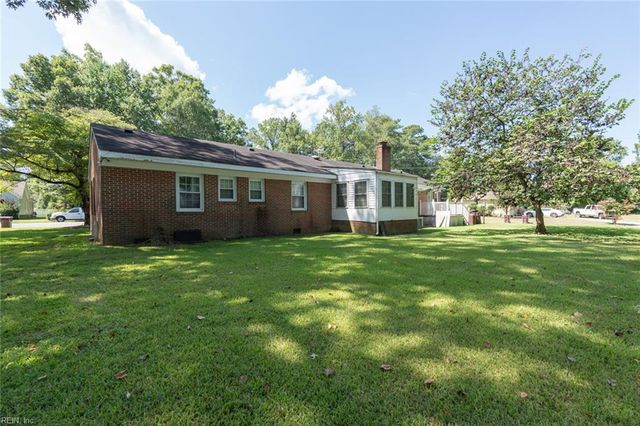 4132 Dock Landing RD, Chesapeake, VA 23321