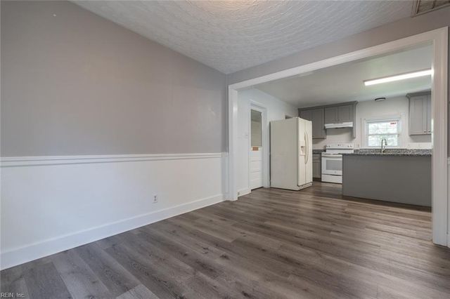 4132 Dock Landing RD, Chesapeake, VA 23321