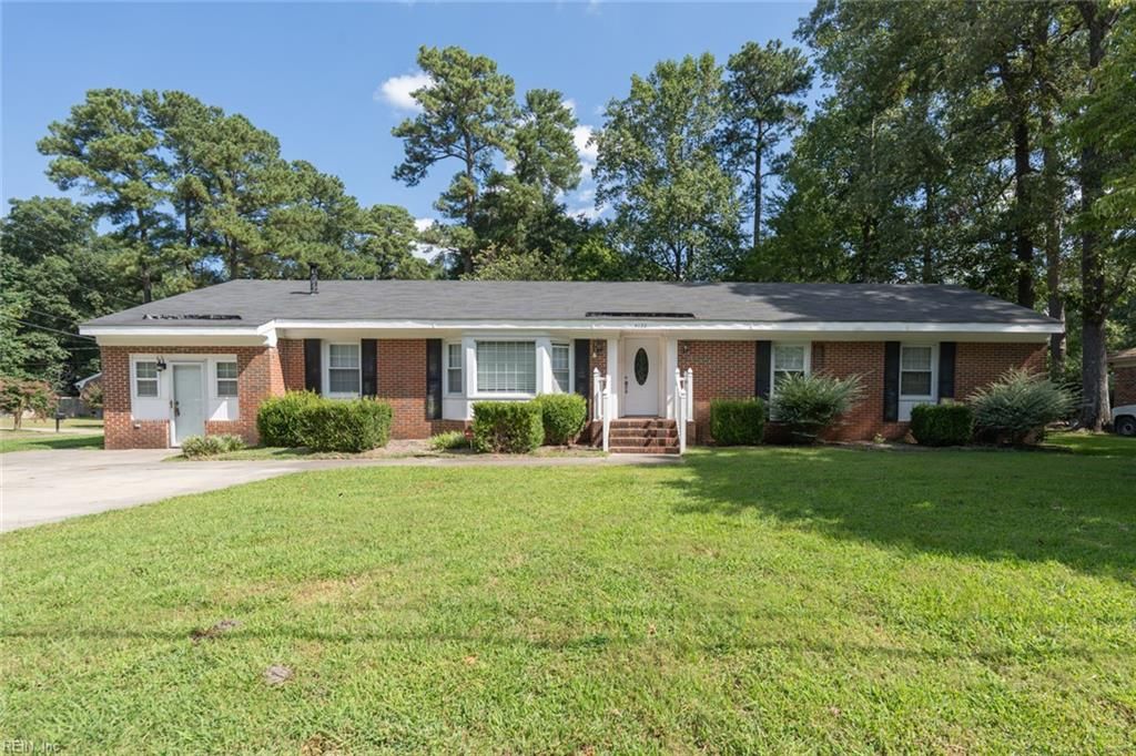 4132 Dock Landing RD, Chesapeake, VA 23321