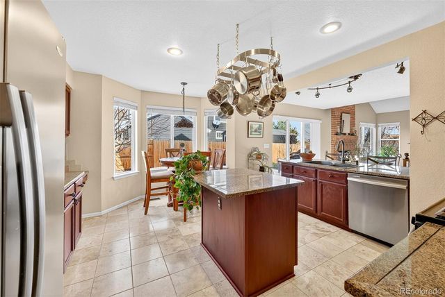 10099 Silvercliff Lane, Littleton, CO 80125