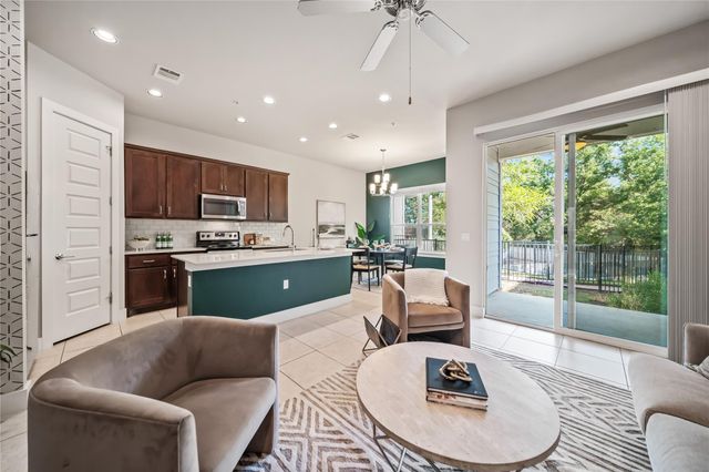 3108 E 51st ST 203, Austin, TX 78723