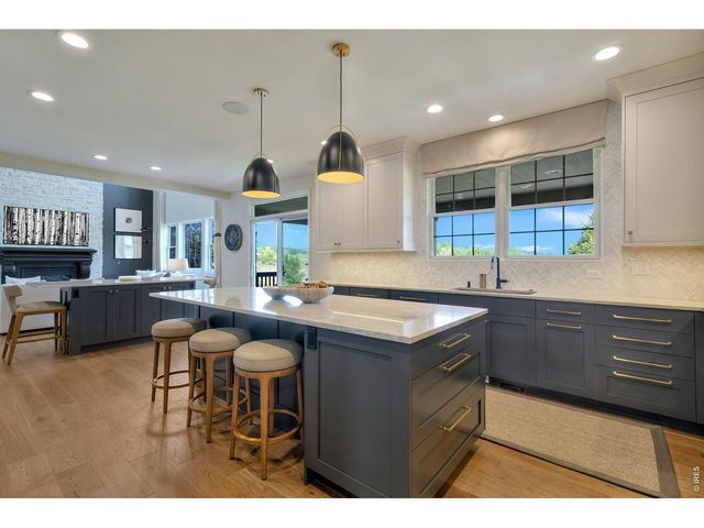 11877 W Yale Pl, Lakewood, CO 80228
