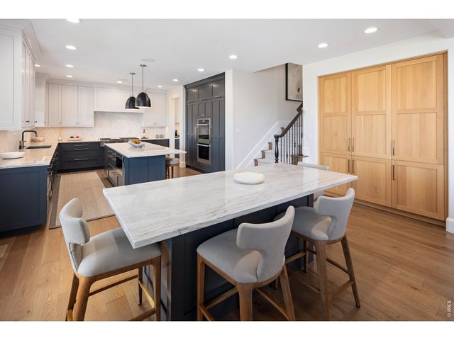 11877 W Yale Pl, Lakewood, CO 80228