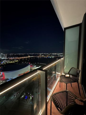 398 NE 5th St 3008, Miami, FL 33132