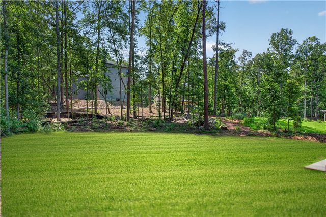 418 tiger Lane, Westminster, SC 29693