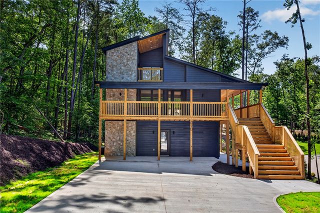 418 tiger Lane, Westminster, SC 29693