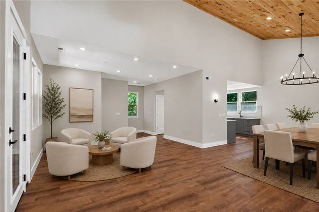 418 tiger Lane, Westminster, SC 29693