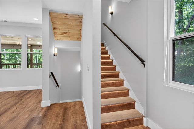 418 tiger Lane, Westminster, SC 29693