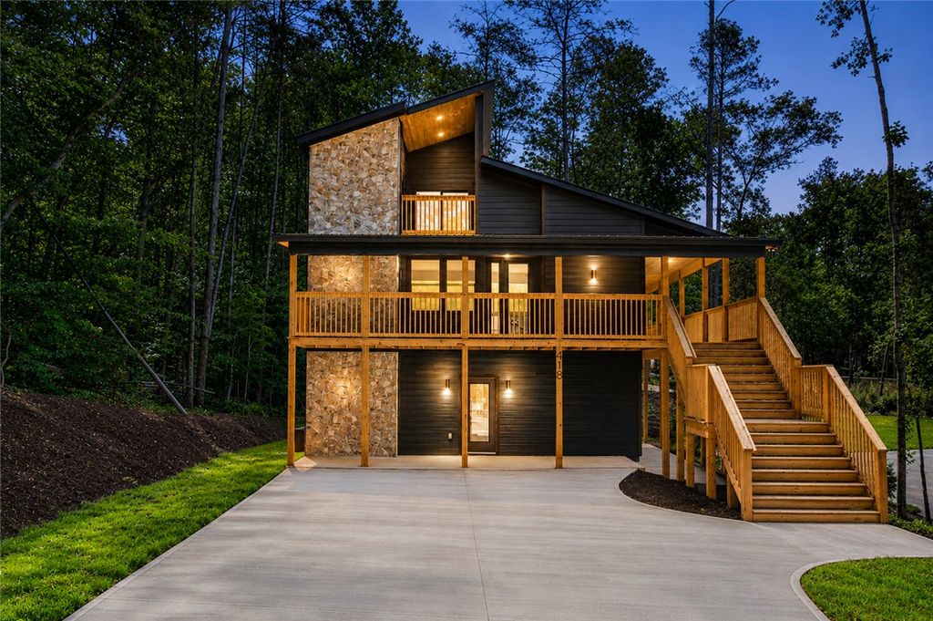 418 tiger Lane, Westminster, SC 29693