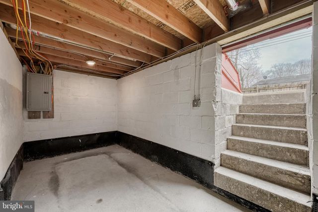 39 TRANSVERSE AVE, Middle River, MD 21220