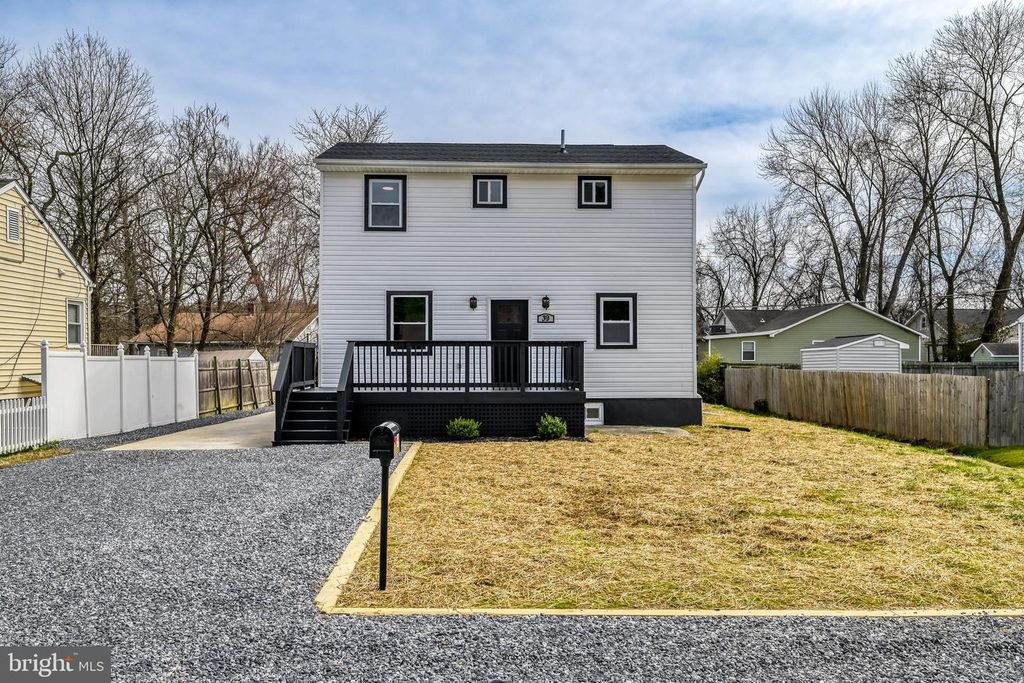 39 TRANSVERSE AVE, Middle River, MD 21220
