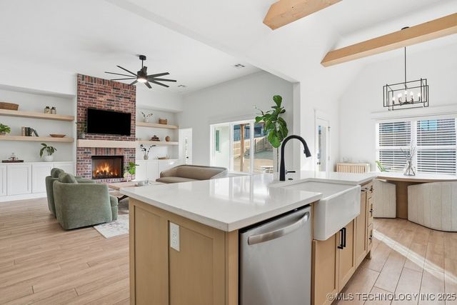 1616 W 114th Street, Jenks, OK 74037