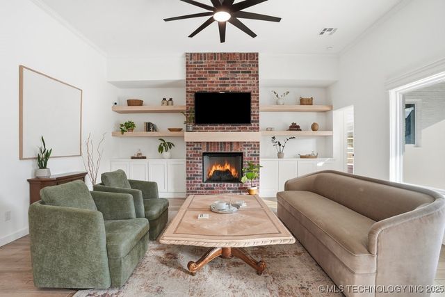 1616 W 114th Street, Jenks, OK 74037