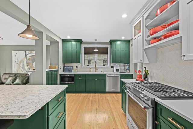 653 75th STREET, Wauwatosa, WI 53213