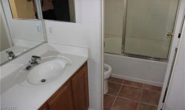 10021 Via Toro Avenue, Las Vegas, NV 89117