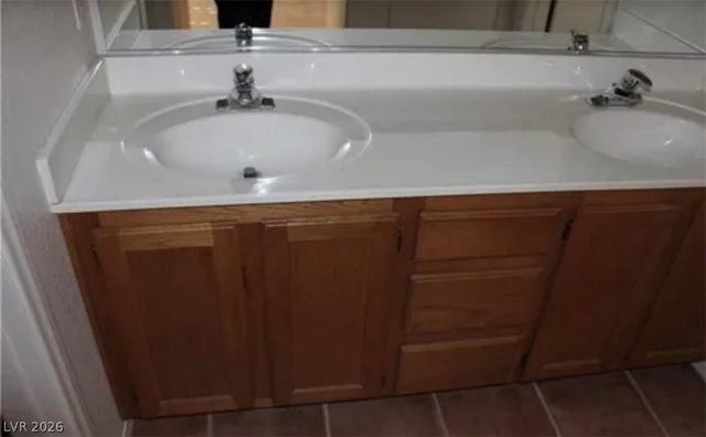 10021 Via Toro Avenue, Las Vegas, NV 89117