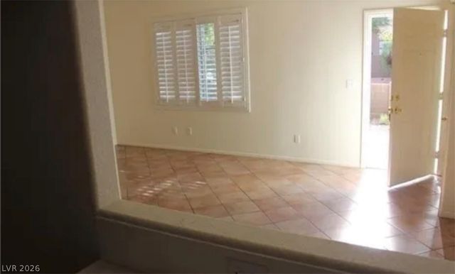 10021 Via Toro Avenue, Las Vegas, NV 89117