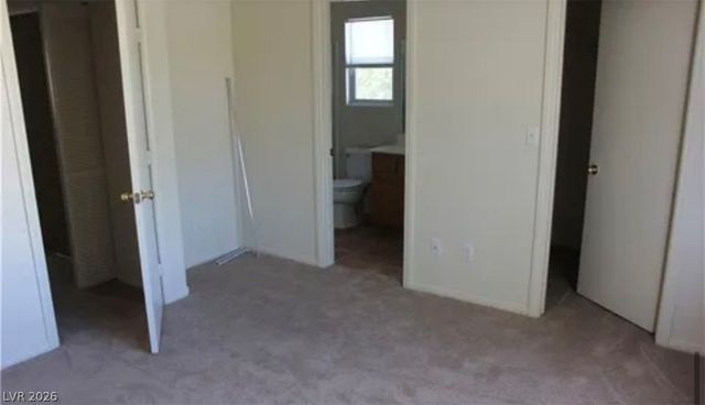 10021 Via Toro Avenue, Las Vegas, NV 89117