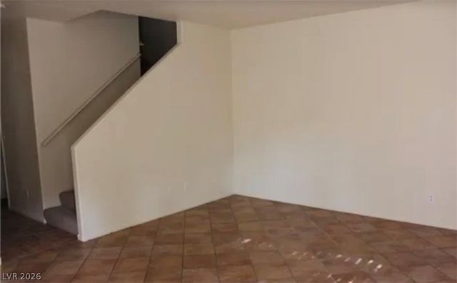 10021 Via Toro Avenue, Las Vegas, NV 89117