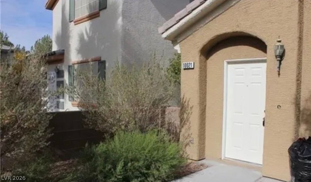 10021 Via Toro Avenue, Las Vegas, NV 89117