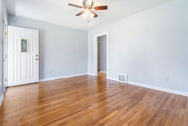 5421 Birch Avenue, Hammond, IN 46320