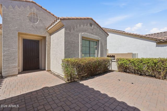 18614 W MARSHALL Avenue, Litchfield Park, AZ 85340