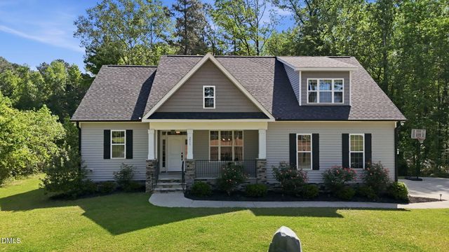 211 Long Street, Fuquay Varina, NC 27526