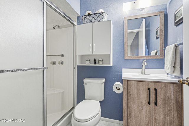 361 N Calle De Las Profetas, Green Valley, AZ 85614